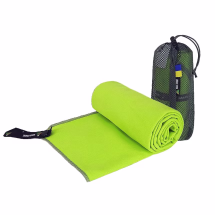 ROCK FRONT packaple hiking towel photo green